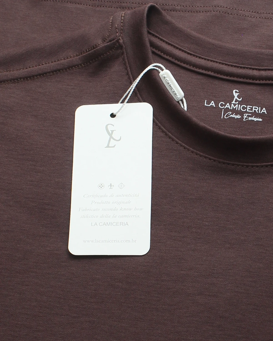 Camiseta Rifugio