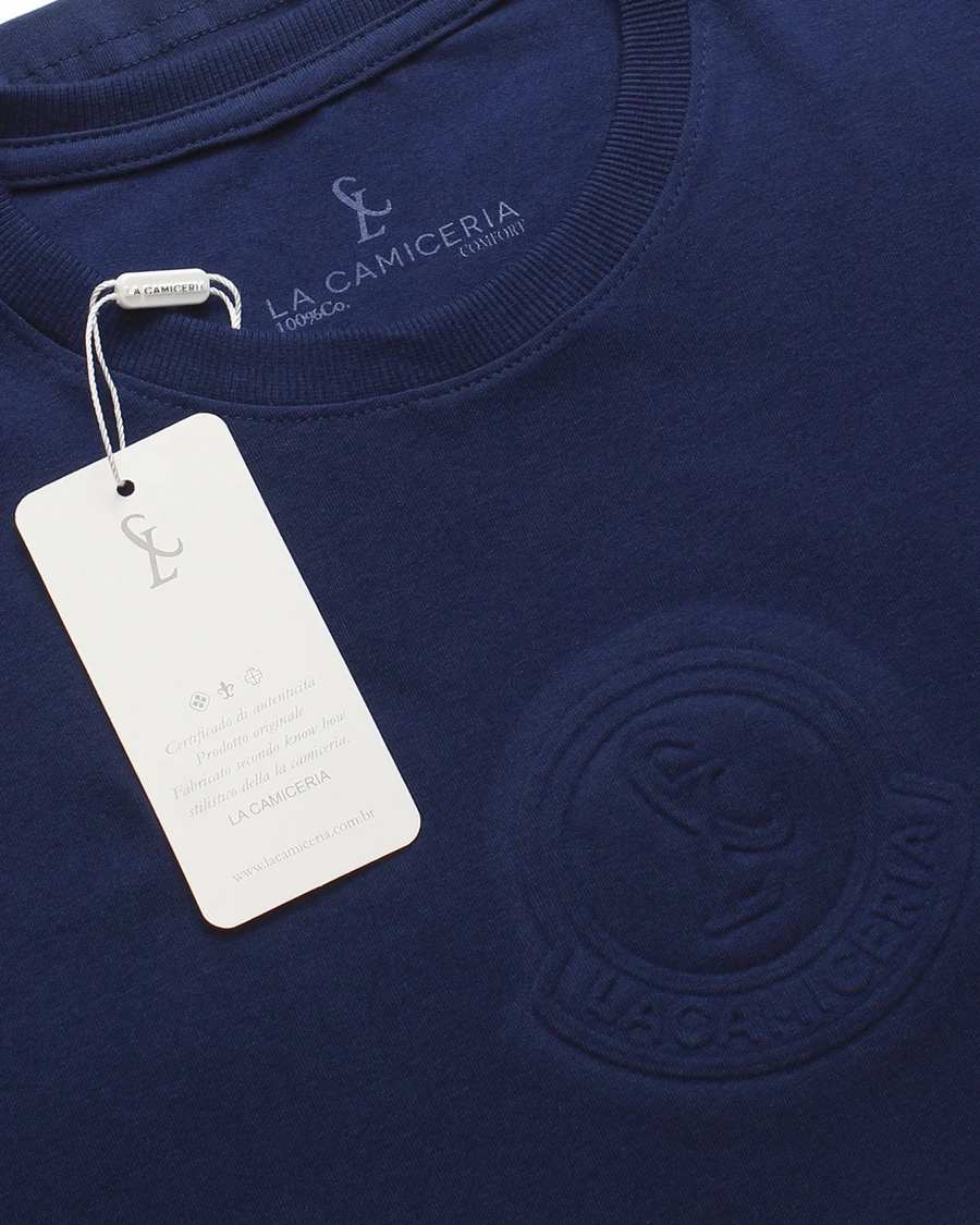 Camiseta Embossing