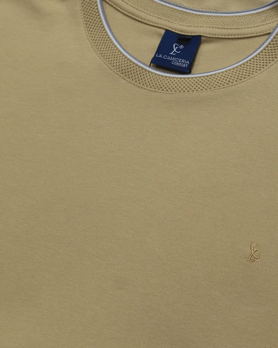 Camiseta Specialle Areia